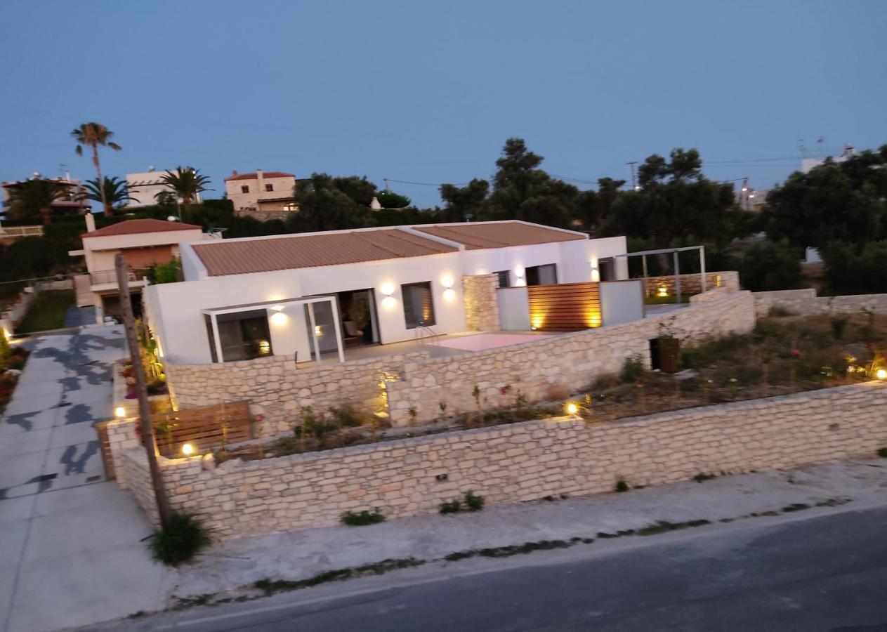 Eveland Accessible Villas Sfáka Extérieur photo