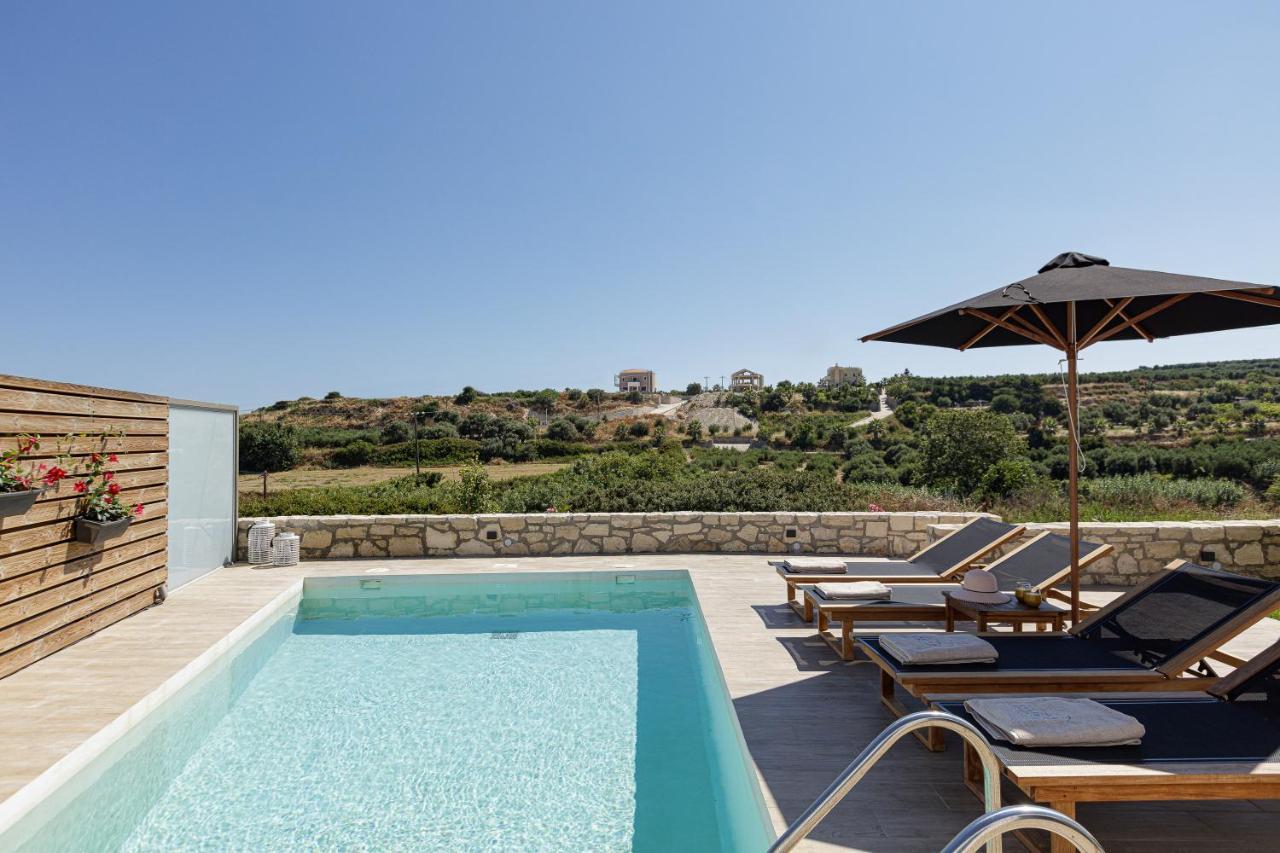 Eveland Accessible Villas Sfáka Extérieur photo