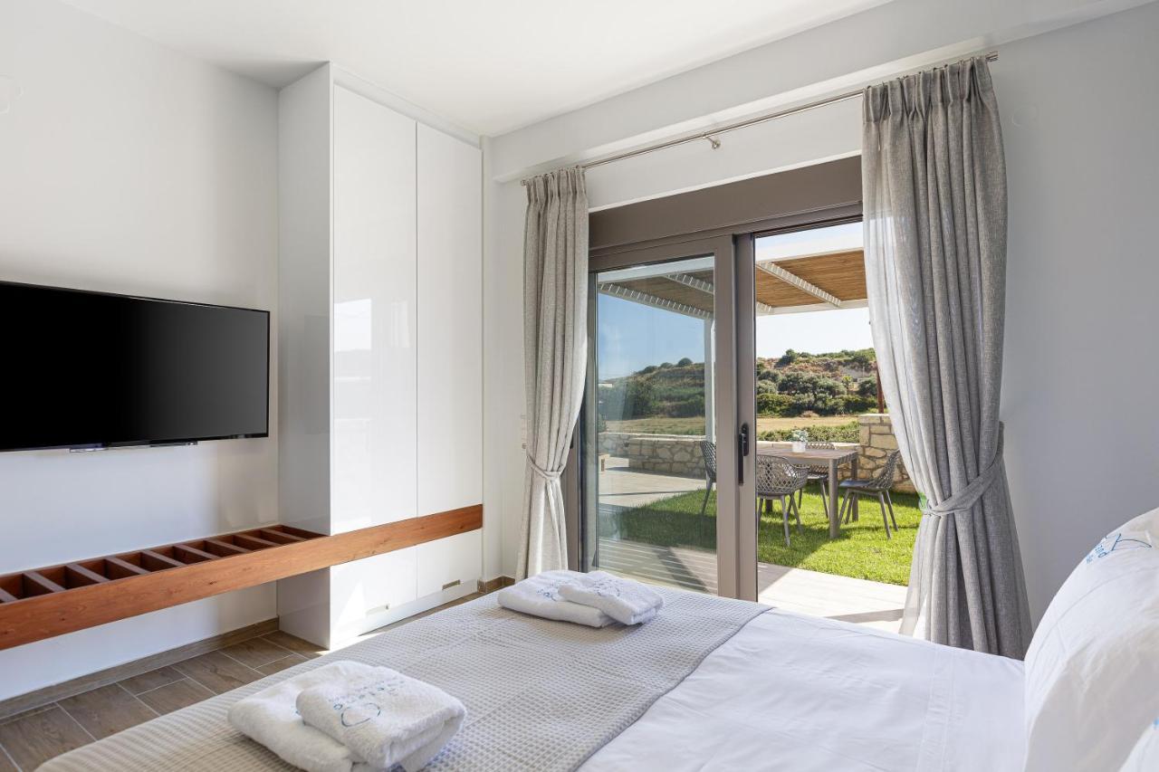 Eveland Accessible Villas Sfáka Extérieur photo