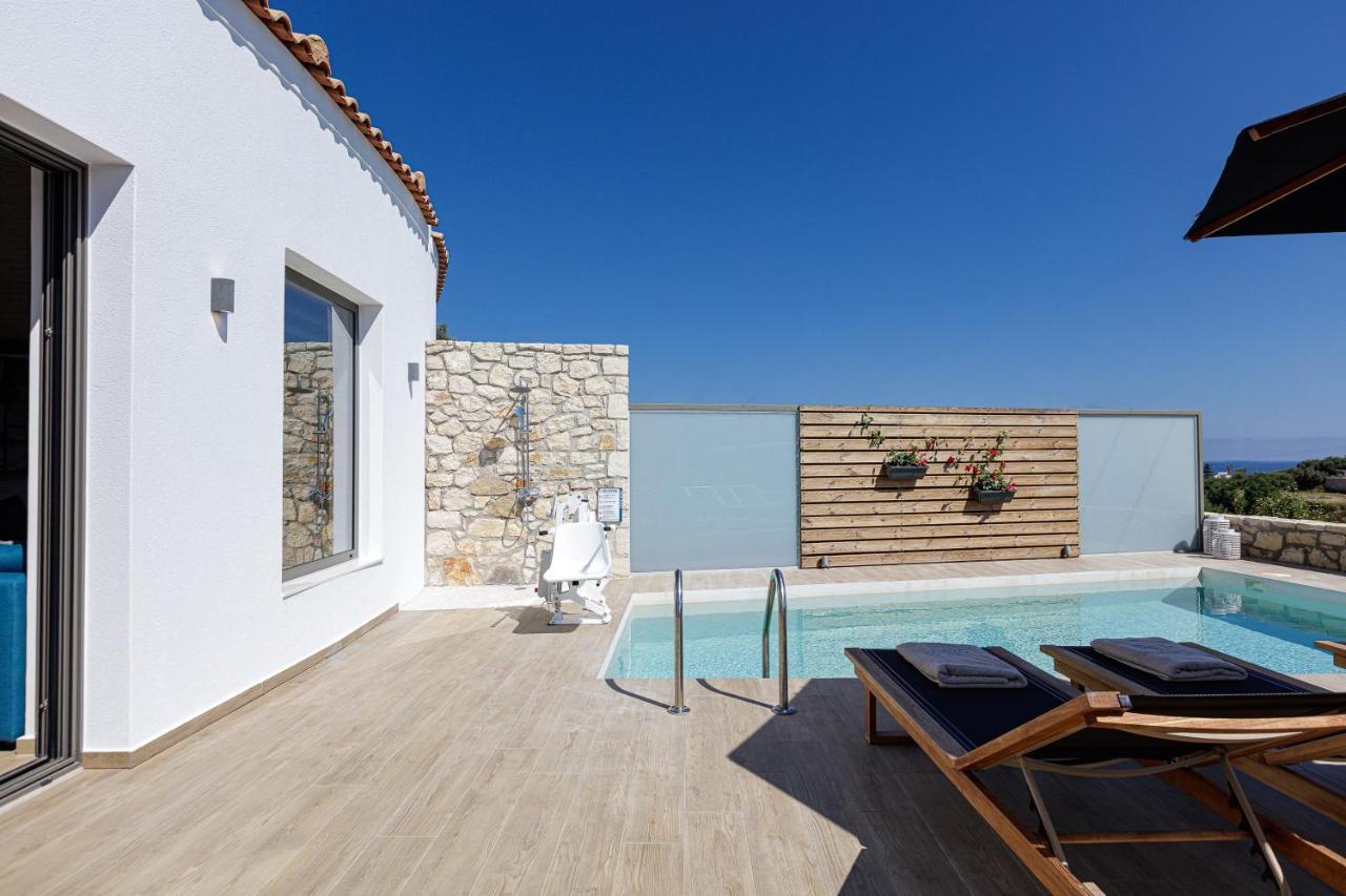 Eveland Accessible Villas Sfáka Extérieur photo