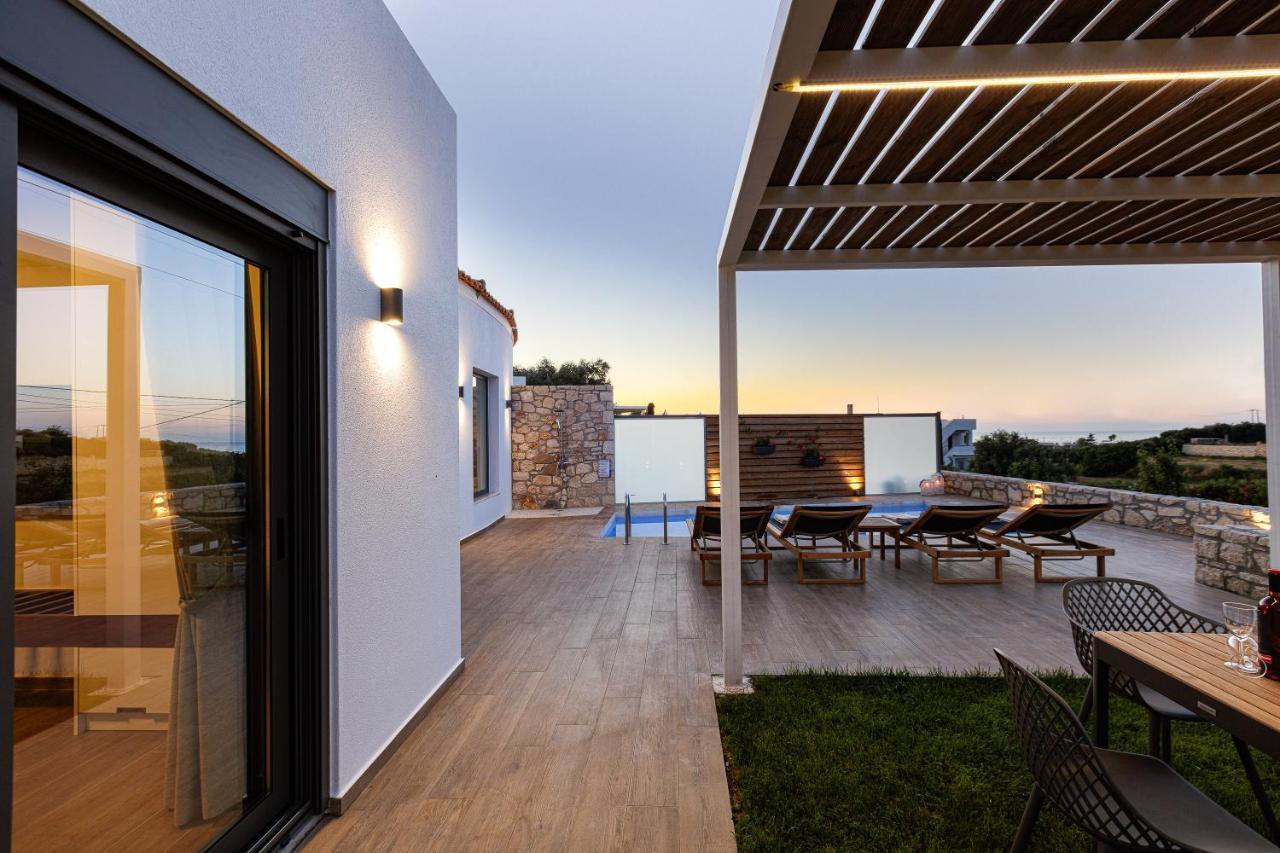 Eveland Accessible Villas Sfáka Extérieur photo